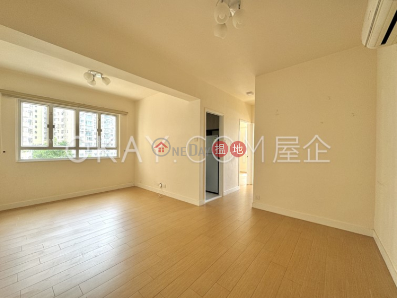 Cozy 2 bedroom with parking | For Sale, Tai Hang Terrace 大坑台 Sales Listings | Wan Chai District (OKAY-S50176)