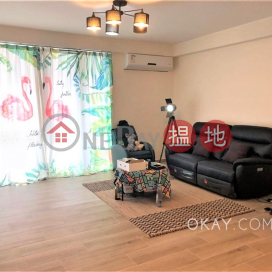 Beautiful 4 bedroom with balcony & parking | Rental | Hanking Court 恆景園 _0