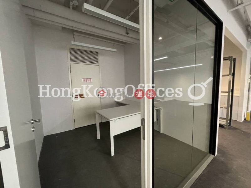 The Centrium | Middle | Office / Commercial Property Rental Listings HK$ 180,000/ month