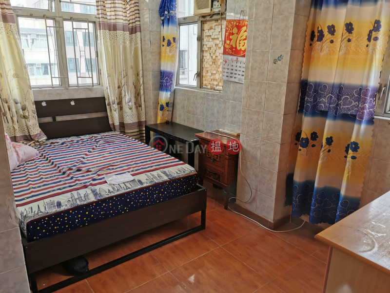 High-quality tenement building, prosperous location, open view, three-sided windows | Siu Fung House 兆豐大樓 Sales Listings