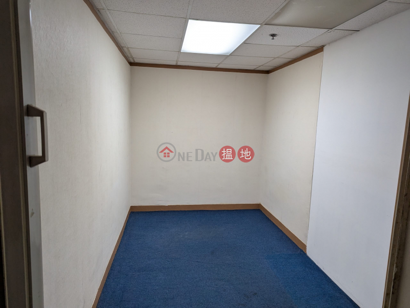 HK$ 12,800/ month Wah Chun Industrial Centre | Tsuen Wan 3-Room Office-Studio at Wah Chun Industrial Centre