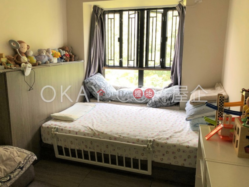 HK$ 39,000/ month, Scenecliff, Western District | Charming 3 bedroom on high floor with balcony & parking | Rental