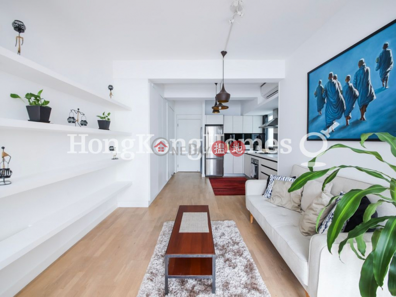 Studio Unit for Rent at Tung Hing Building, 129-135 Johnston Road | Wan Chai District Hong Kong Rental, HK$ 27,000/ month