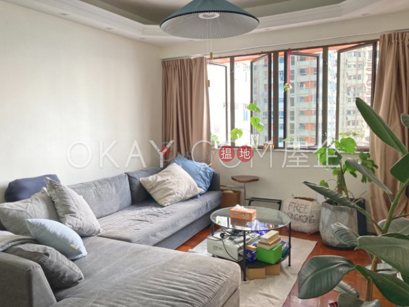 Tasteful 3 bedroom in Causeway Bay | Rental | Hoi Tao Building 海都洋樓 Rental Listings