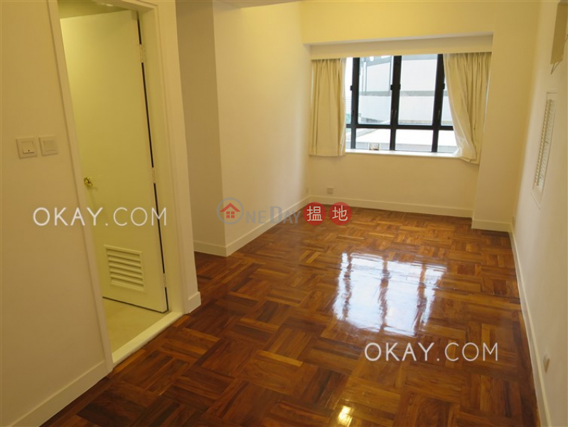 HK$ 38,000/ month, Robinson Heights | Western District, Nicely kept 2 bedroom in Mid-levels West | Rental