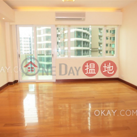 Elegant 3 bedroom with balcony | Rental, Garfield Mansion 嘉輝大廈 | Western District (OKAY-R94292)_0