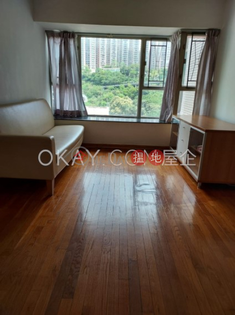 Tasteful 2 bedroom on high floor | Rental | Island Place 港運城 _0