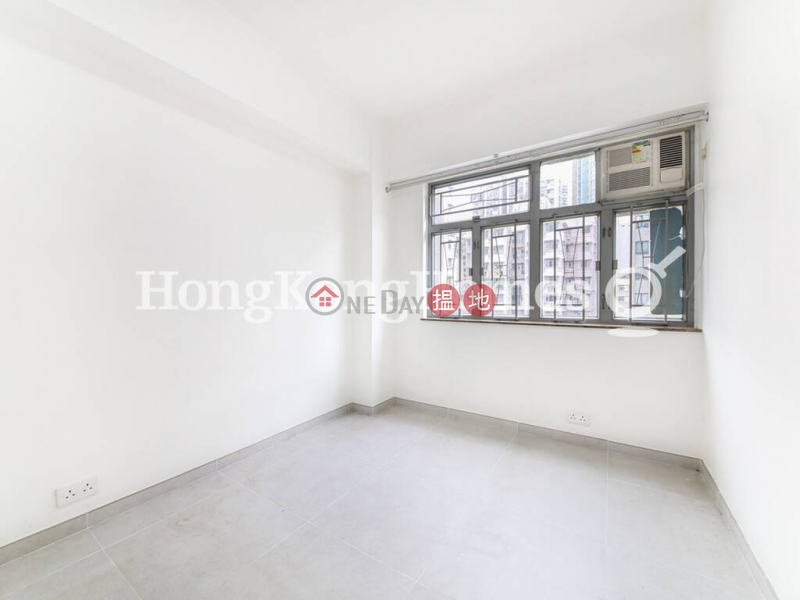 2 Bedroom Unit at Han Palace Building | For Sale | 441-447 King\'s Road | Eastern District Hong Kong | Sales | HK$ 5.79M