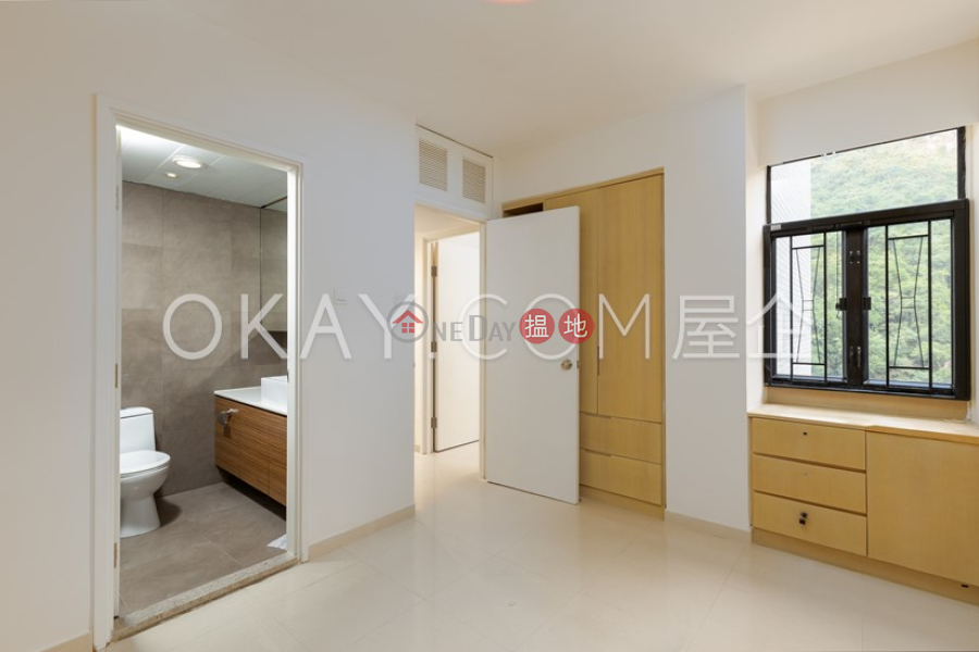 Gorgeous 3 bedroom with balcony & parking | For Sale | Ronsdale Garden 龍華花園 Sales Listings