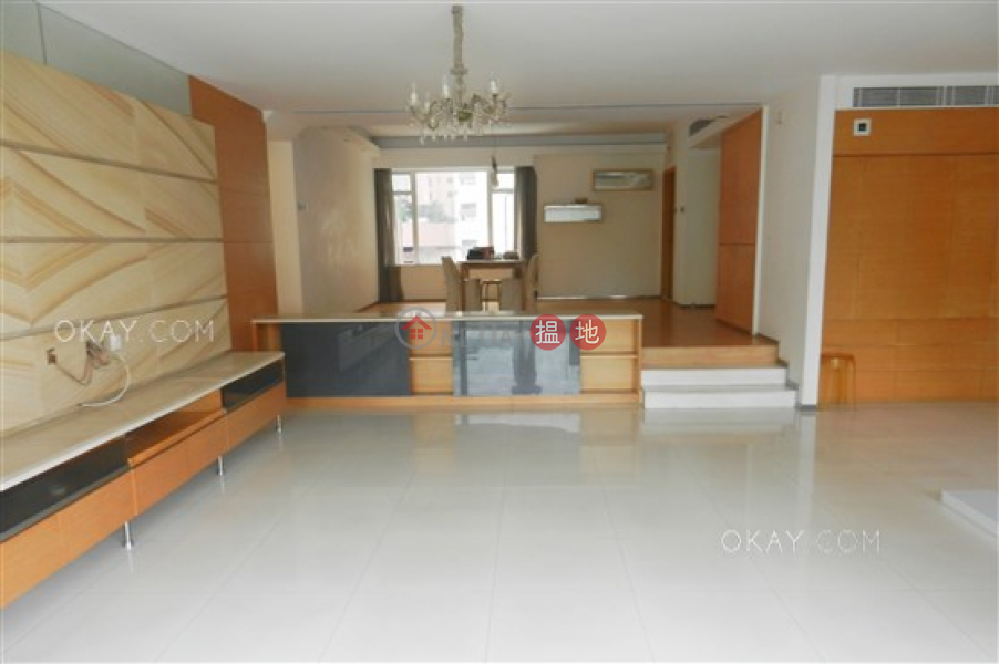 Efficient 4 bedroom with balcony & parking | Rental 8A Old Peak Road | Central District Hong Kong, Rental | HK$ 125,000/ month