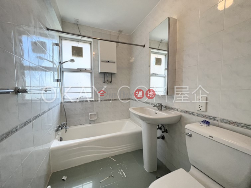 HK$ 66,500/ month Scenic Villas Western District, Efficient 4 bedroom with balcony & parking | Rental
