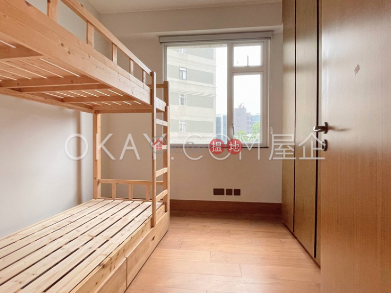 HK$ 36,000/ month | Skyview Cliff | Western District Unique 3 bedroom in Mid-levels West | Rental
