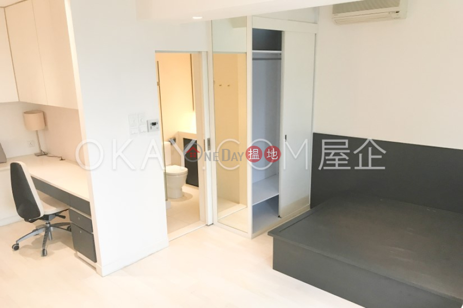 0房1廁,海景,星級會所凱旋門觀星閣(2座)出售單位1柯士甸道西 | 油尖旺|香港|出售-HK$ 1,320萬