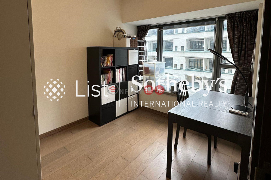 HK$ 25,000/ month, Centre Point, Central District, Property for Rent at Centre Point with 2 Bedrooms