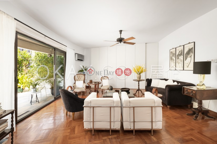 Beautiful 4 bedroom with terrace & parking | For Sale | Visalia Garden 蔚山花園 Sales Listings