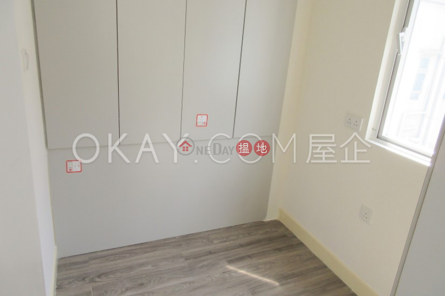 Property Search Hong Kong | OneDay | Residential | Sales Listings | Stylish 1 bedroom on high floor with rooftop | For Sale