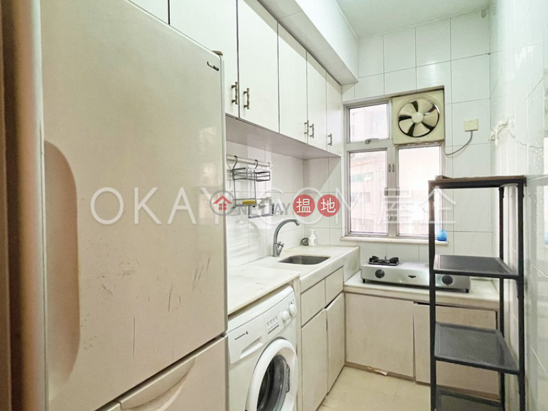 Unique 2 bedroom on high floor with balcony | For Sale | Caineway Mansion 堅威大廈 Sales Listings