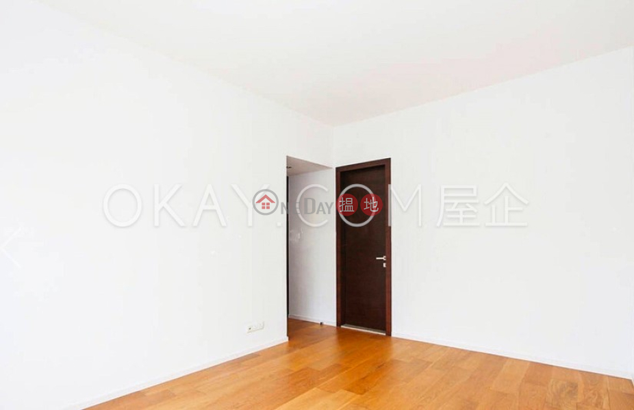 HK$ 27.8M Redhill Peninsula Phase 1 | Southern District | Stylish 2 bedroom with sea views, balcony | For Sale
