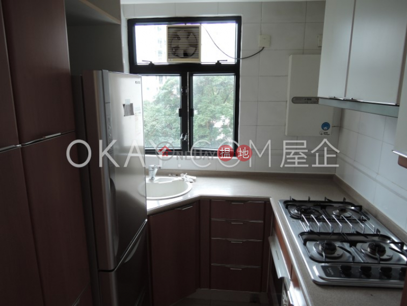 Property Search Hong Kong | OneDay | Residential Rental Listings, Luxurious 3 bedroom in Mid-levels East | Rental