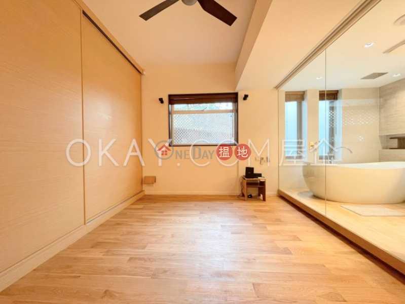 Luxurious 3 bedroom with terrace & parking | Rental 72 MacDonnell Road | Central District Hong Kong | Rental HK$ 48,000/ month