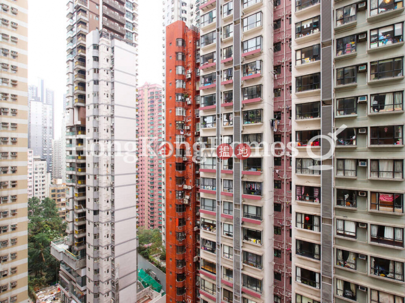 Property Search Hong Kong | OneDay | Residential | Sales Listings | 3 Bedroom Family Unit at Golden Court | For Sale