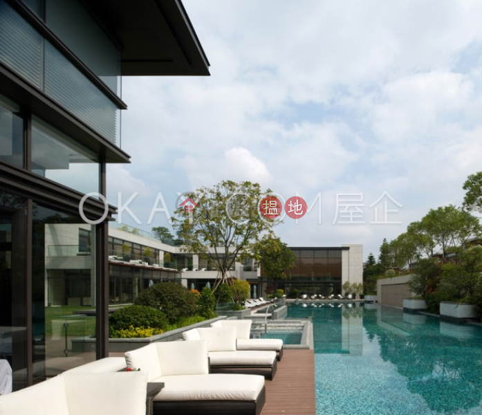 Unique house with rooftop & parking | For Sale, 28 - 33 Kwu Tung Road | Kwu Tung | Hong Kong, Sales | HK$ 36.5M