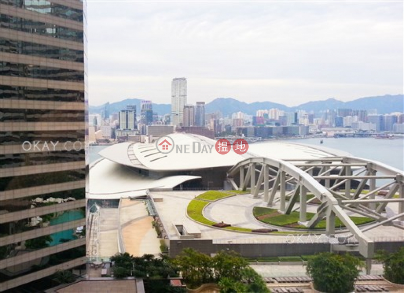 Stylish 3 bedroom on high floor with harbour views | Rental | Convention Plaza Apartments 會展中心會景閣 Rental Listings