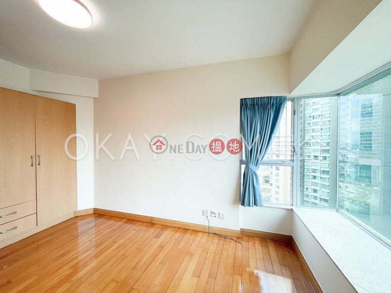 HK$ 38,000/ month, The Waterfront Phase 1 Tower 2 | Yau Tsim Mong Charming 3 bedroom in Kowloon Station | Rental