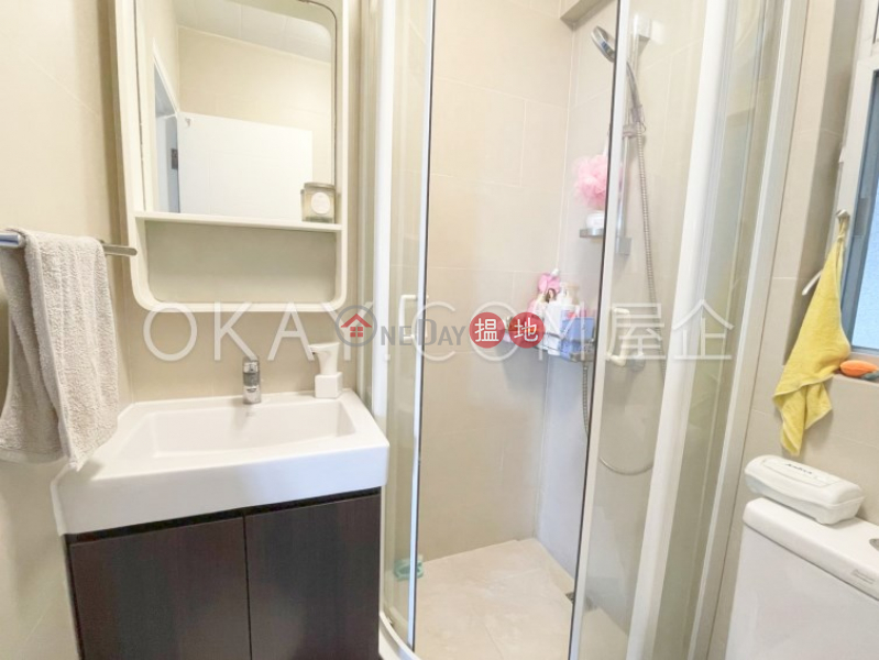 Luxurious 2 bedroom in Quarry Bay | For Sale | Block 2 Kwun King Mansion Sites A Lei King Wan 觀景閣 (2座) Sales Listings