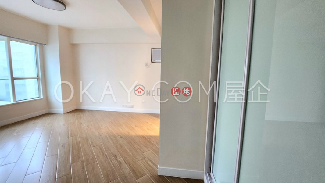 Charming 3 bedroom with balcony | Rental, 1 Braemar Hill Road | Eastern District, Hong Kong | Rental, HK$ 44,000/ month