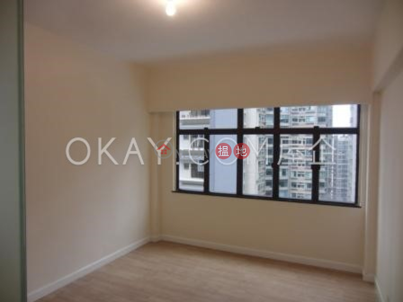 HK$ 3,500萬文麗苑-西區3房2廁,極高層,連車位,露台文麗苑出售單位