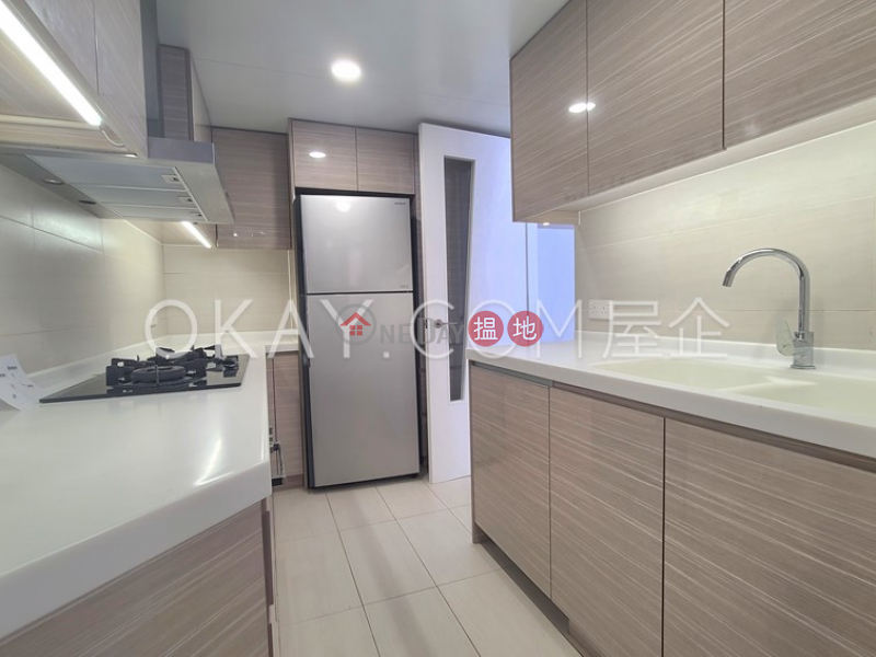 HK$ 82,000/ month Parkview Club & Suites Hong Kong Parkview Southern District, Gorgeous 3 bedroom on high floor with parking | Rental