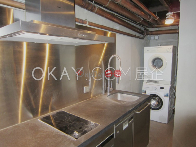 Nicely kept studio in Sheung Wan | For Sale | Po Hing Mansion 寶慶大廈 Sales Listings