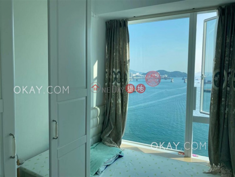 Unique 4 bedroom on high floor with sea views & balcony | Rental | Monterey Monterey Rental Listings