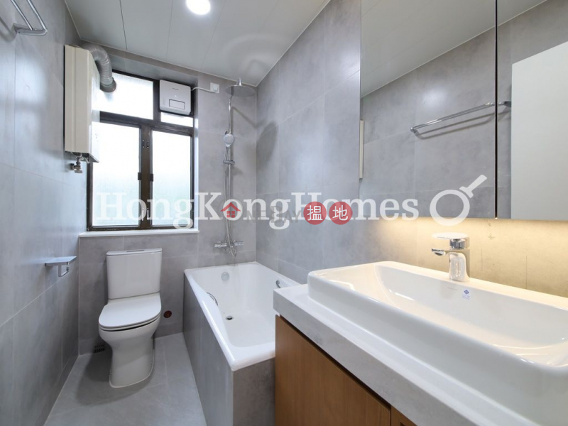 Property Search Hong Kong | OneDay | Residential Rental Listings | 3 Bedroom Family Unit for Rent at 88A-88B Pok Fu Lam Road