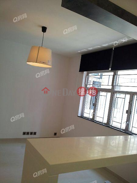 HK$ 26,800/ month Wun Sha Tower Wan Chai District Wun Sha Tower | 2 bedroom Mid Floor Flat for Rent