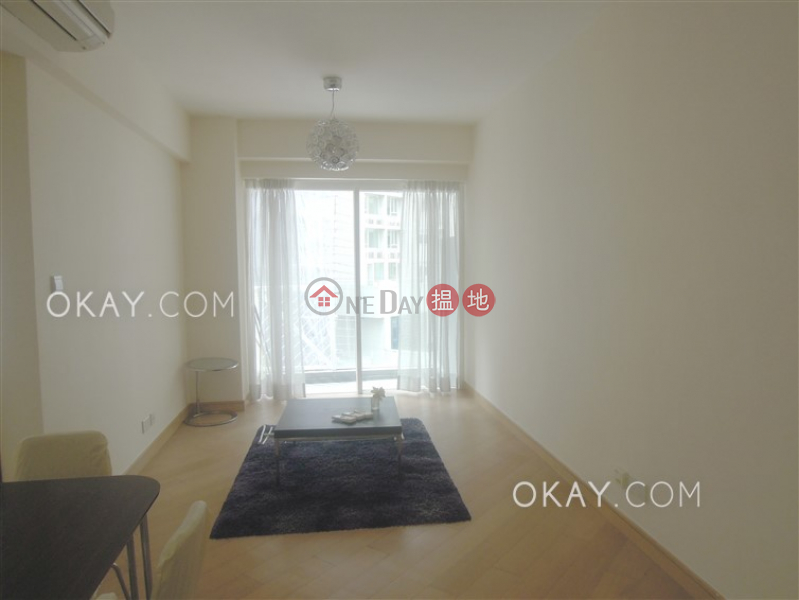 Tasteful 2 bedroom in Mid-levels West | Rental | The Icon 干德道38號The ICON Rental Listings