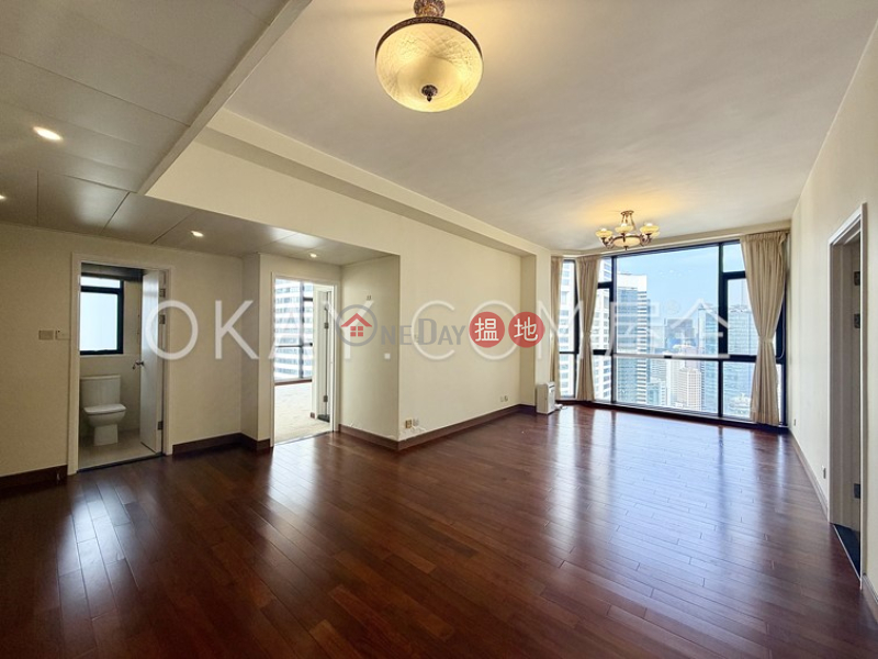 Rare 2 bedroom on high floor with parking | For Sale | Tower 1 Regent On The Park 御花園 1座 Sales Listings