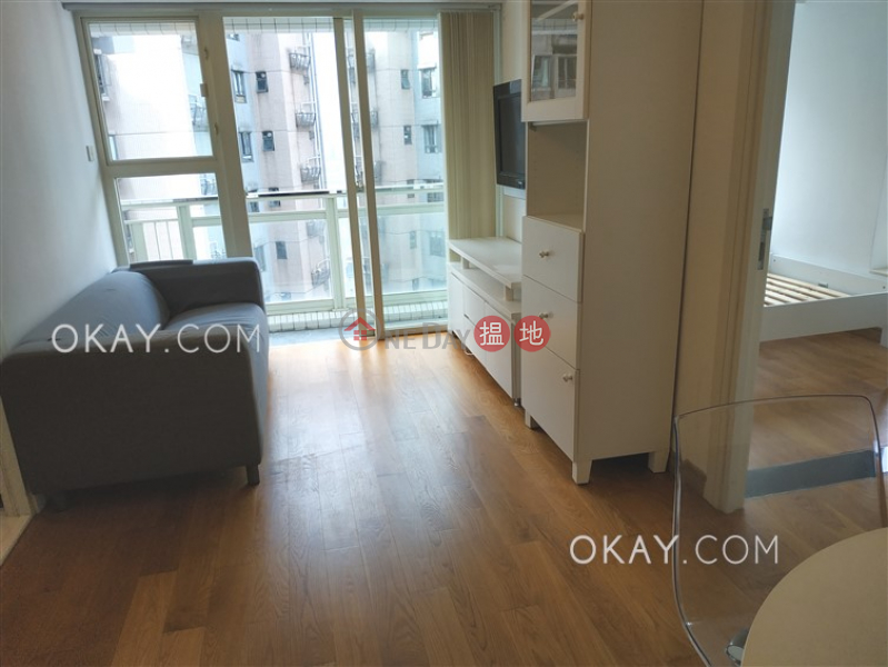 Lovely 1 bedroom on high floor with balcony | For Sale | Centrestage 聚賢居 Sales Listings