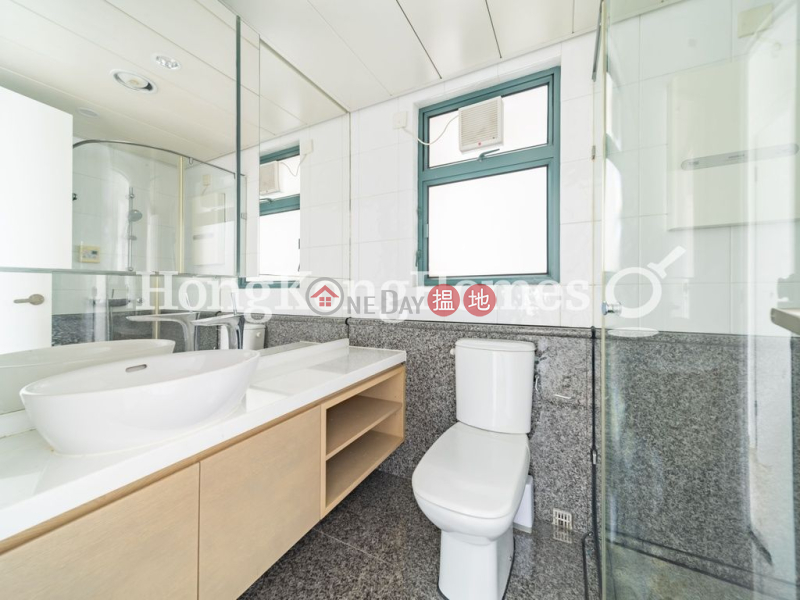 3 Bedroom Family Unit for Rent at 80 Robinson Road | 80 Robinson Road 羅便臣道80號 Rental Listings