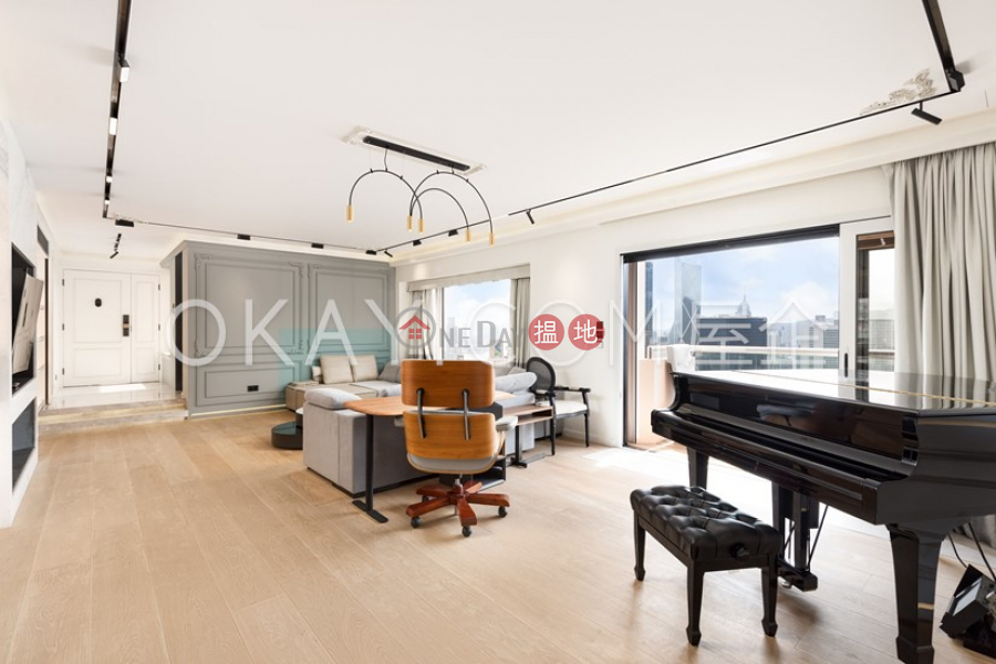 Gorgeous 3 bedroom on high floor with balcony & parking | Rental | The Albany 雅賓利大廈 Rental Listings