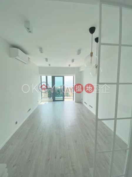 HK$ 15.8M Phase 1 Residence Bel-Air Southern District, Rare 2 bedroom with sea views & balcony | For Sale