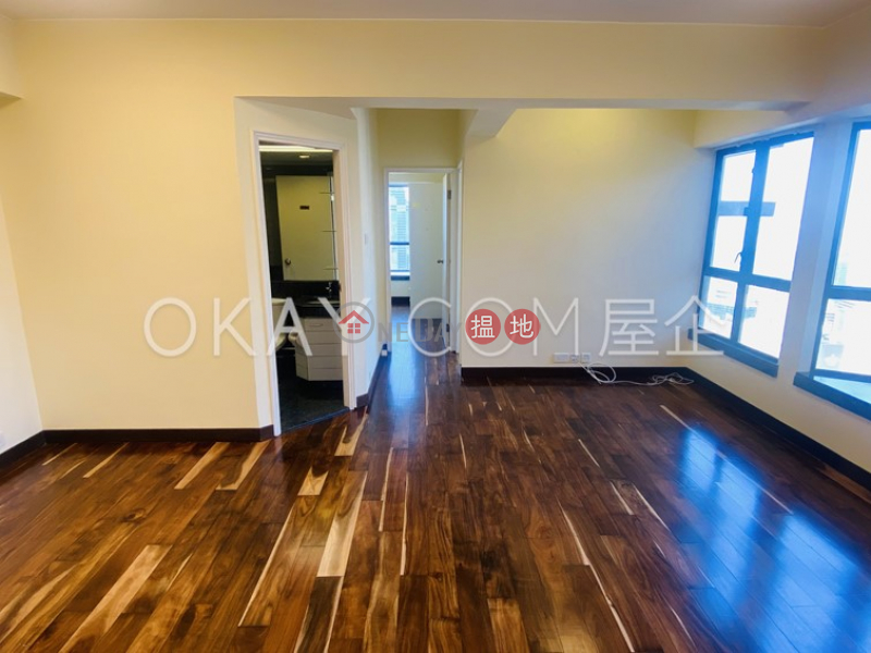 Lovely 2 bedroom on high floor with sea views | Rental | Vantage Park 慧豪閣 Rental Listings