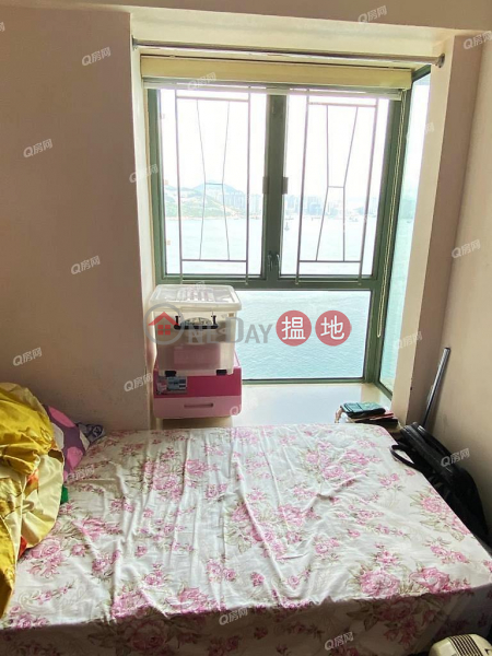 HK$ 12.7M | Tower 8 Island Resort, Chai Wan District | Tower 8 Island Resort | 3 bedroom Mid Floor Flat for Sale