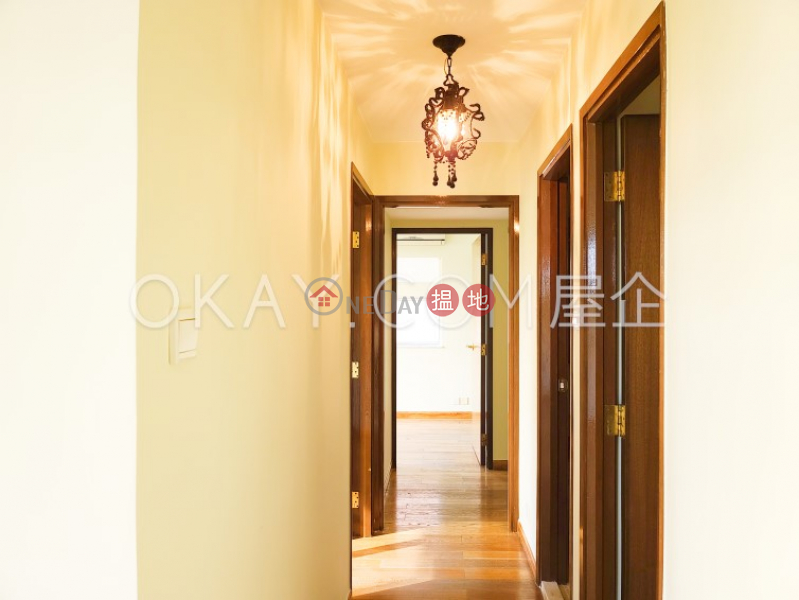 HK$ 32,000/ month, Block 45-48 Baguio Villa Western District, Lovely 2 bedroom with parking | Rental