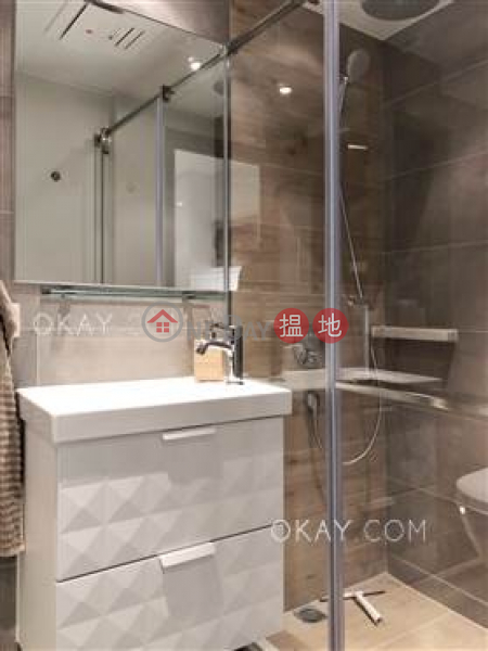 HK$ 1,800萬東甯大廈-灣仔區-2房1廁,露台《東甯大廈出售單位》