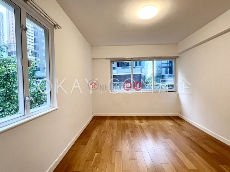 HK$ 20M | Greenview Gardens, Western District Tasteful 3 bedroom with parking | For Sale