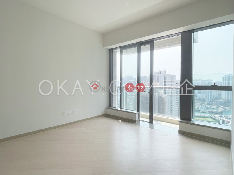 Charming 3 bed on high floor with sea views & balcony | Rental | 11 Heung Yip Road | Southern District, Hong Kong | Rental | HK$ 50,000/ month