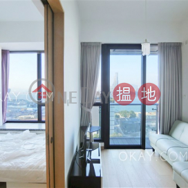Nicely kept 1 bedroom with sea views & balcony | For Sale