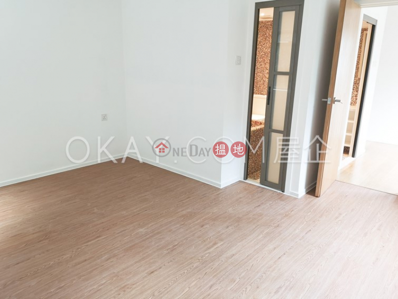 Unique house with rooftop, terrace & balcony | Rental | Mang Kung Uk Village 孟公屋村 Rental Listings